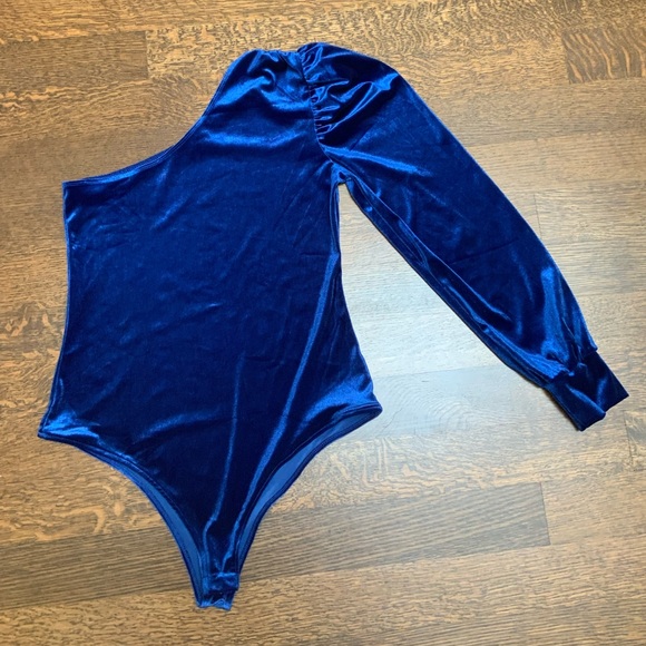 SHINESTAR One Shoulder Royal Blue Crushed Velvet Bodysuit Shirt Size Large - Picture 9 of 12